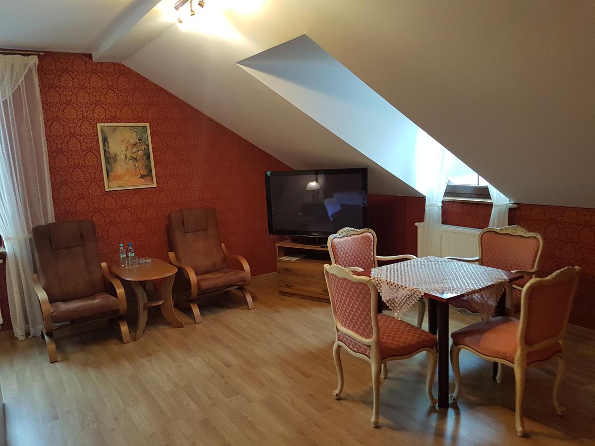 Pamietna Dworek Skierniewice Esterno foto
